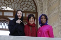 Annette Bening, la actriz iraní  Fatemeh Motamed Arya y la actriz norteamericana Alfre Woodward